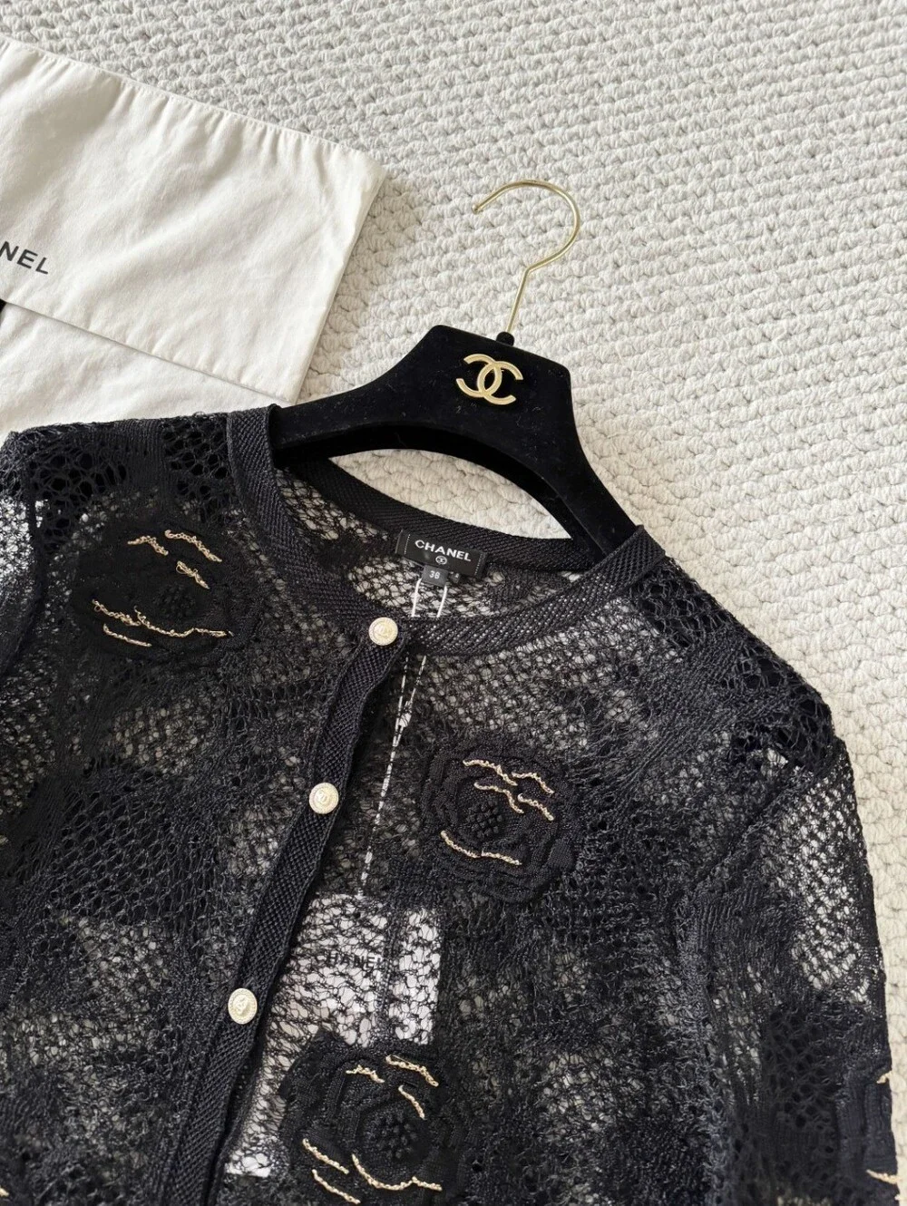 CHANEL new lace button